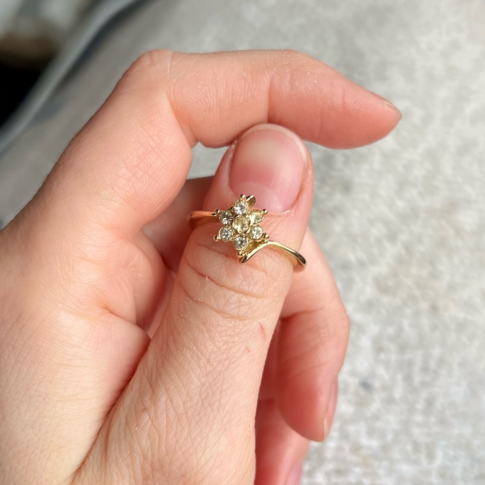 22K Gold Plated Flower Ring